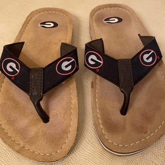 UGA Thong Sandals - Picture 1 of 6